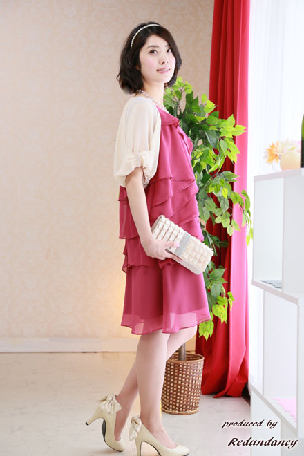 ピンクのVネックフリルミニ丈ドレスコーディネートセット