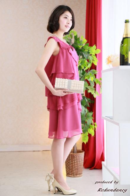 ピンクのVネックフリルミニ丈ドレスコーディネートセット