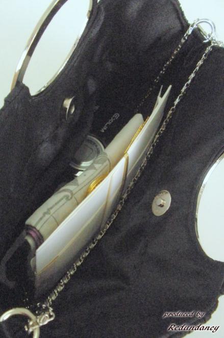 ベージュのコサージュ＆フリル裾シフォンドレスコーディネートセット