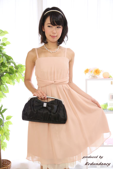 ピンクのウエストタック入りドレスコーディネートセット