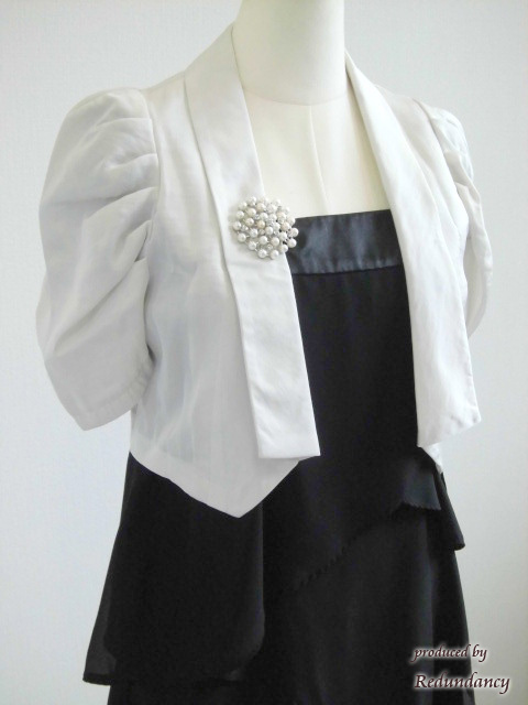 ホワイトパールの結晶ブローチ