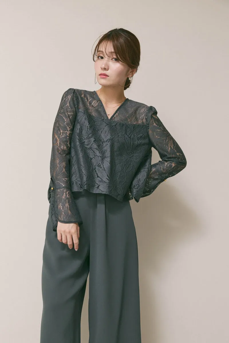 ダークグリーンのワイドパンツセットアップ
