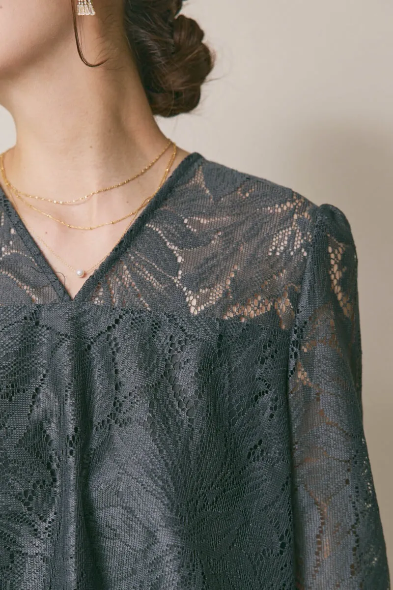 ダークグリーンのワイドパンツセットアップ