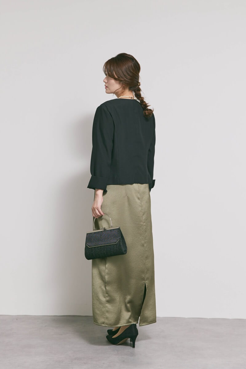 ダークオリーブのシアートップスドレス