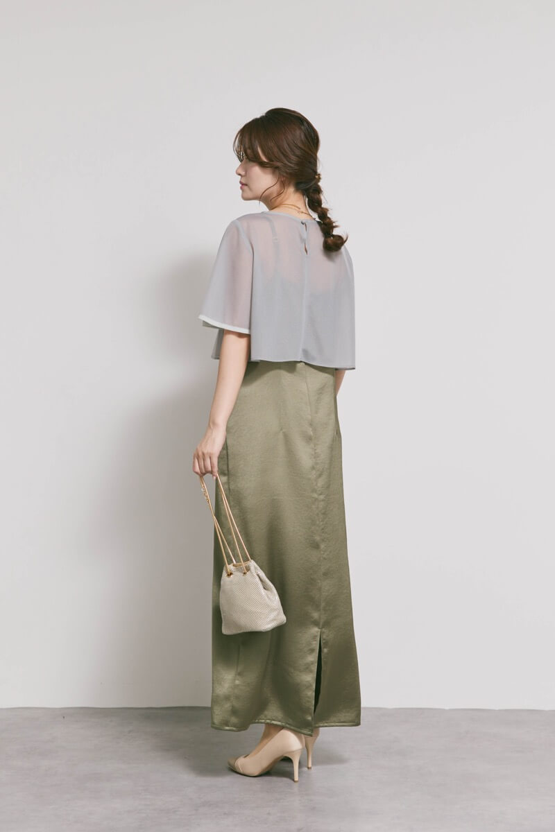 ダークオリーブのシアートップスドレス