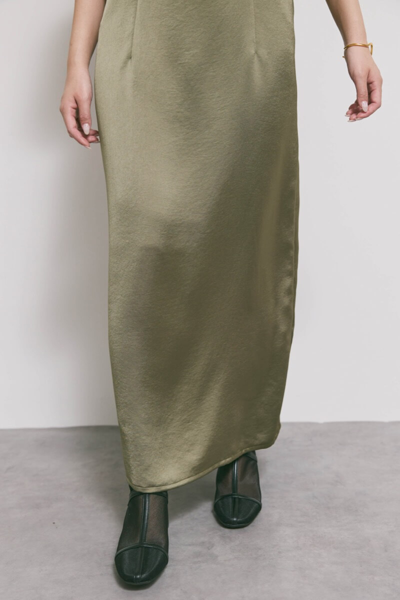 ダークオリーブのシアートップスドレス