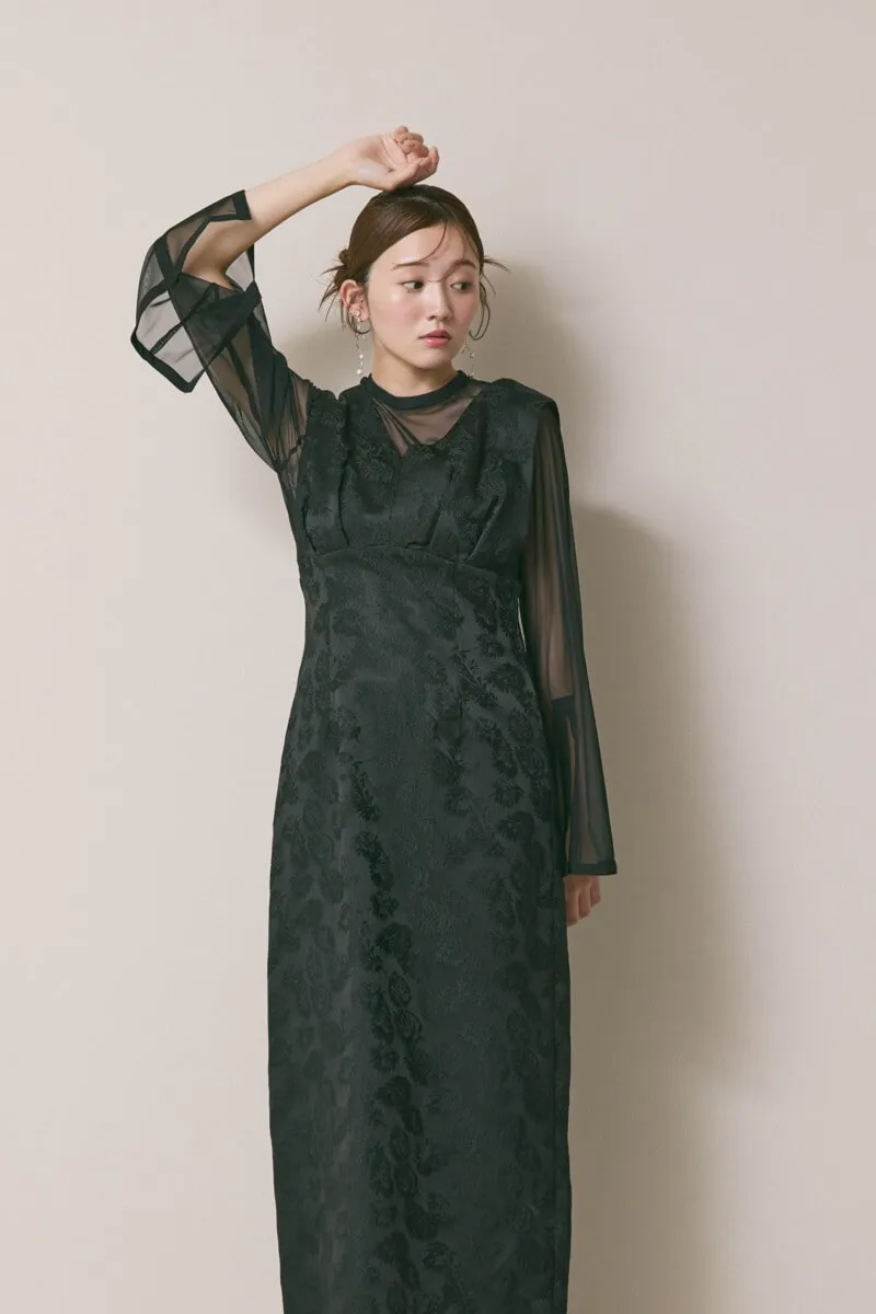 ブラックのジャガードIラインドレス