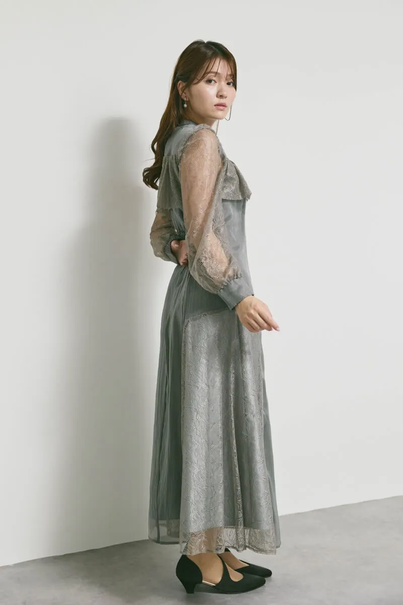 チャコールのシアーレースコンビネーションドレス