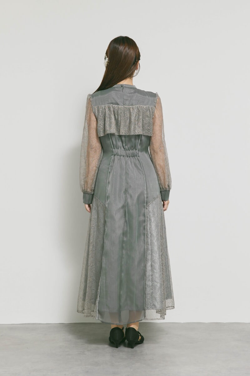 チャコールのシアーレースコンビネーションドレス