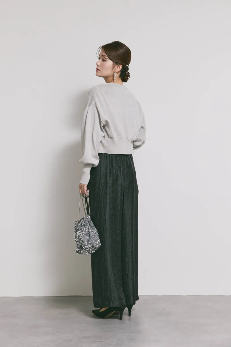 ブラックのバルーンデザインパンツドレス