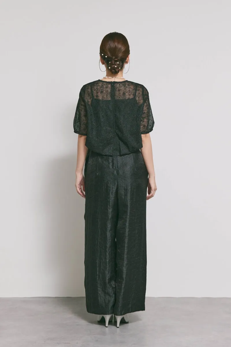 ブラックのバルーンデザインパンツドレス