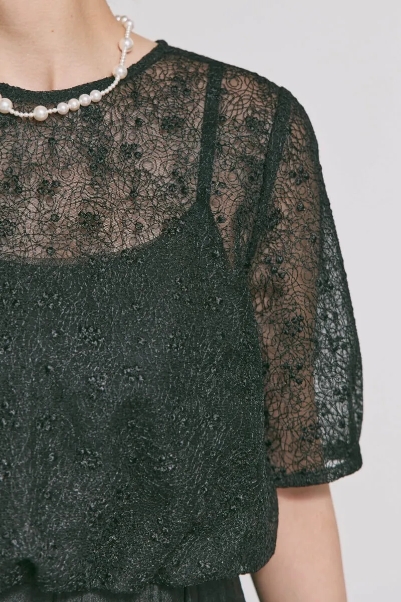 ブラックのバルーンデザインパンツドレス