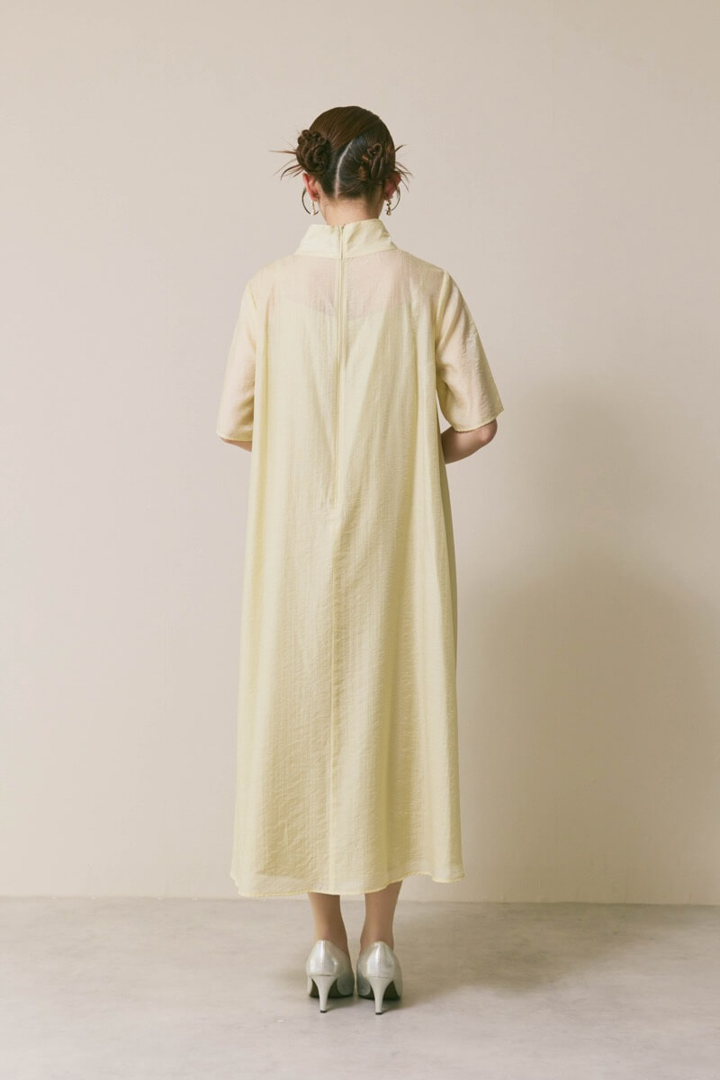イエローのテントラインシアードレス