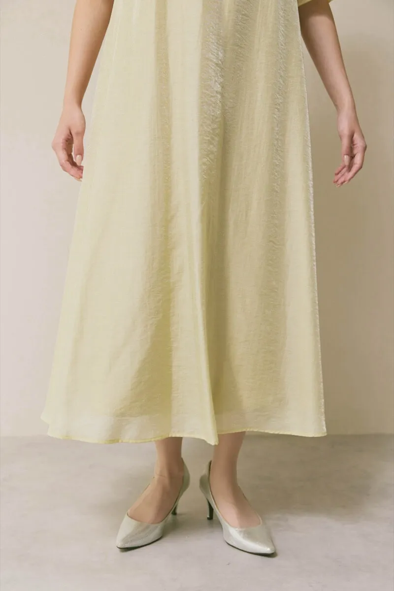 イエローのテントラインシアードレス