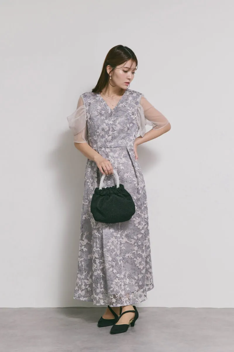 ラベンダーのシアーオフショルドレス