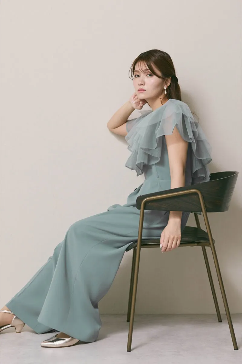 ブルーのチュールカラーベアパンツドレス