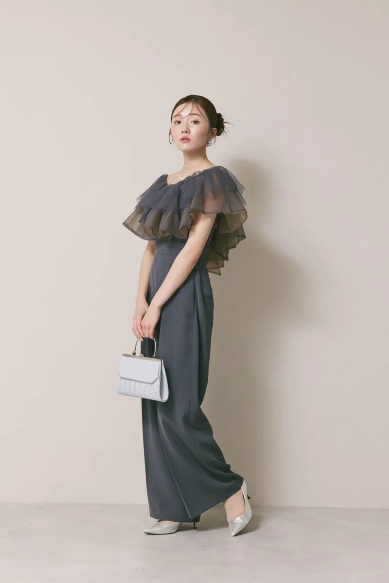 チャコールグレーのチュールカラーベアパンツドレス