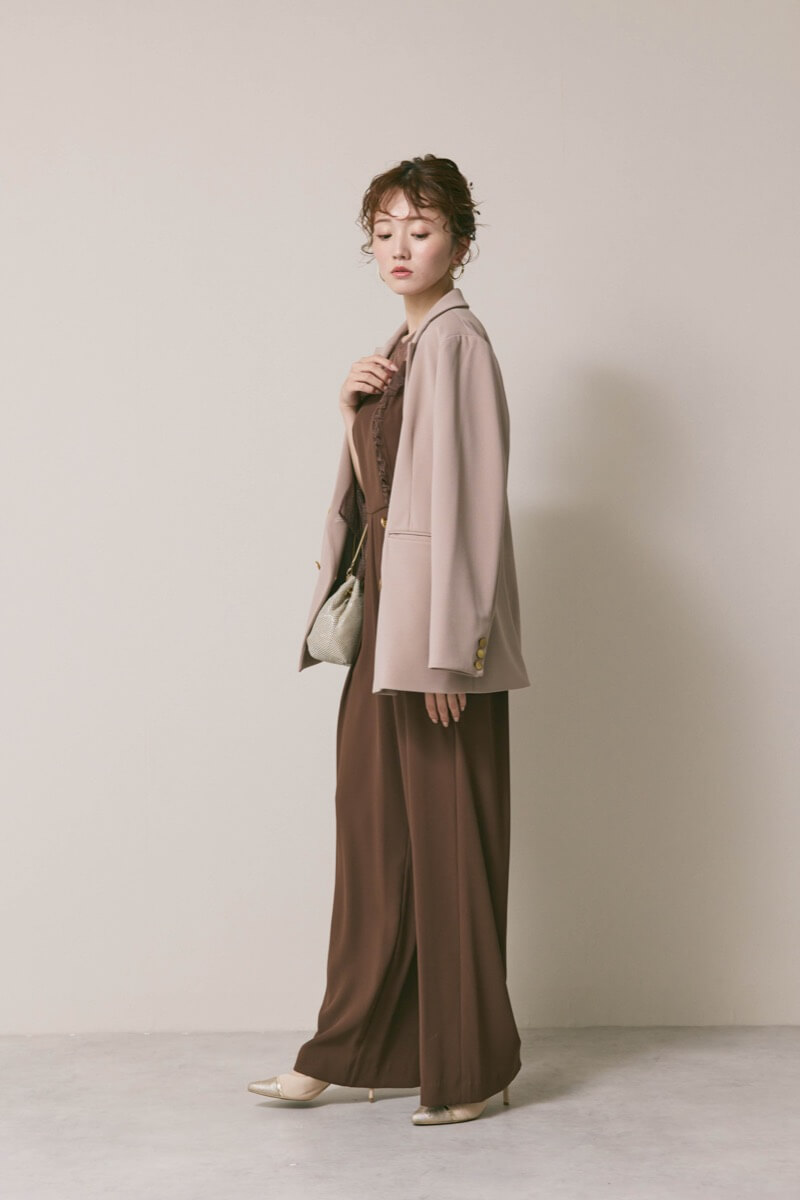 ブラウンのラメチュールパンツドレス