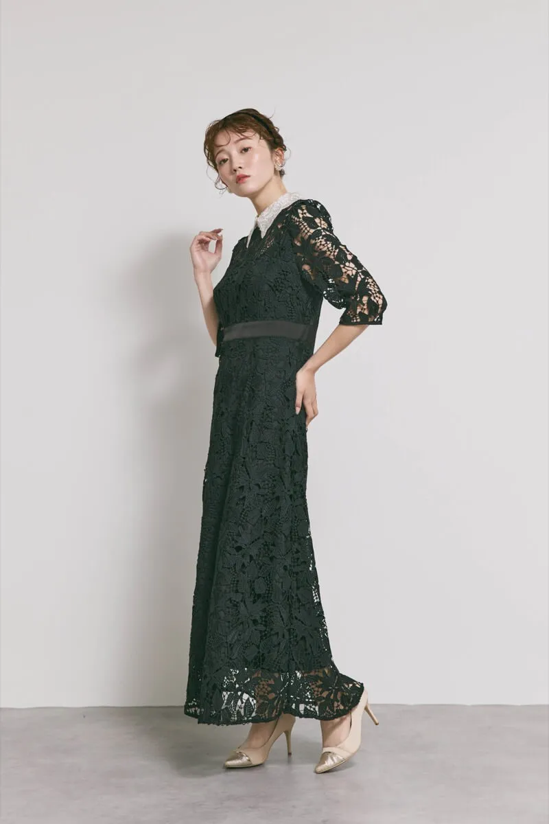 ブラックのビジューカラーレースドレス