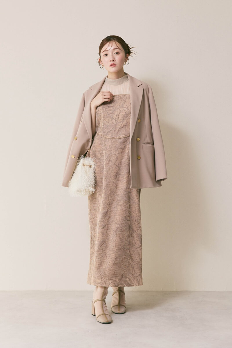 モカのメッシュエンブロイダリードレス