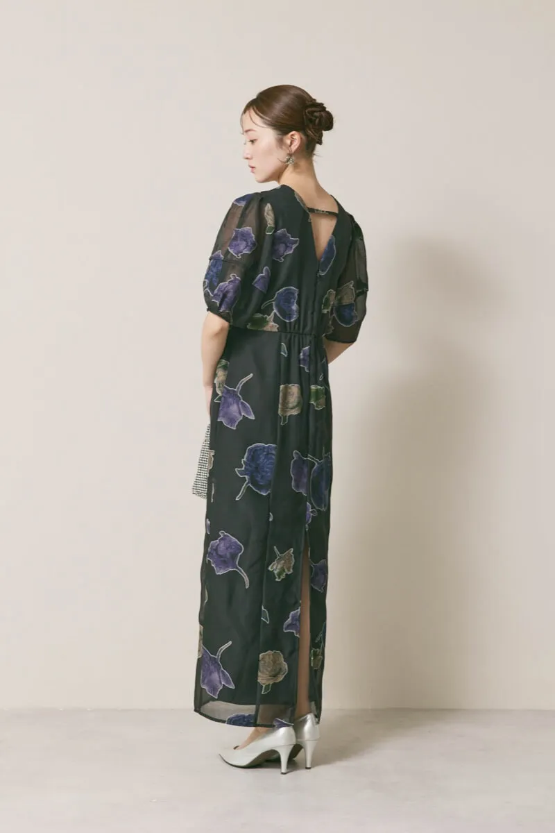 ブラックのフラワープリントオケージョンドレス