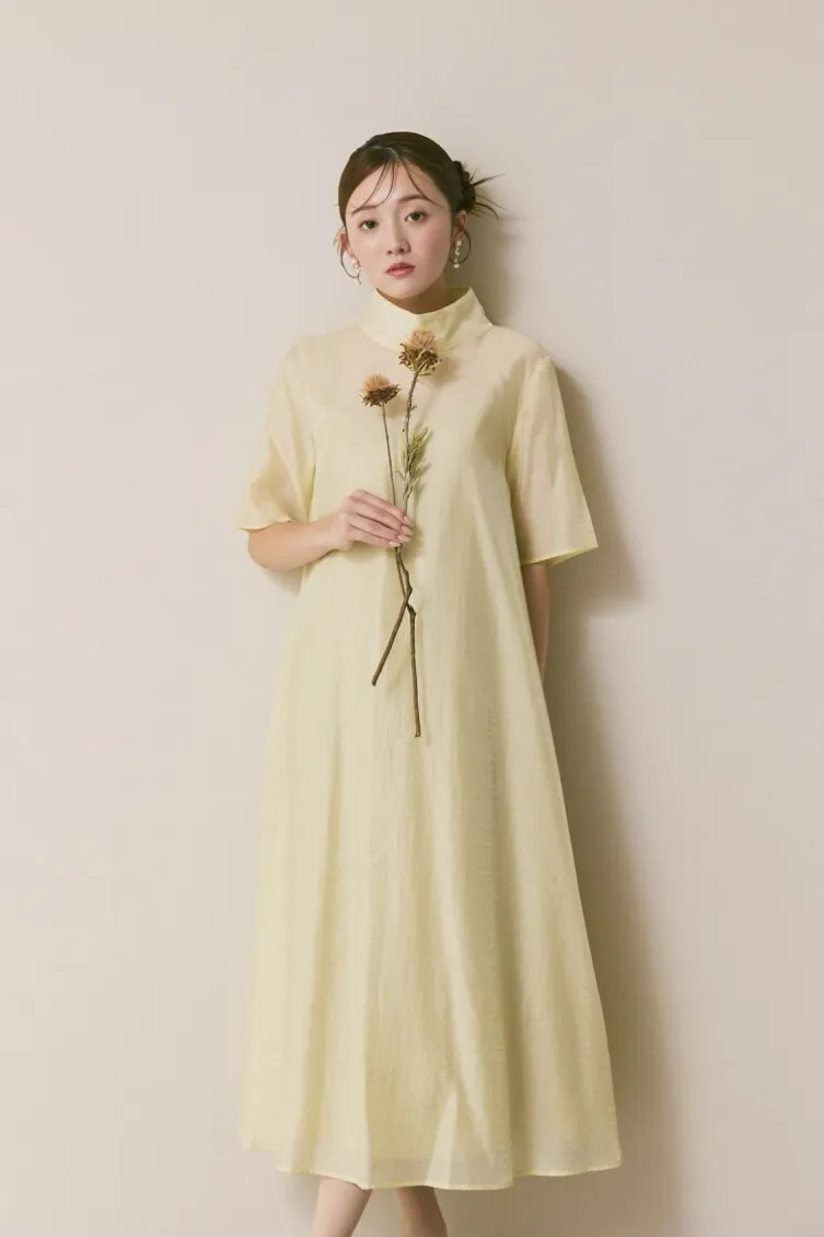 イエローのテントラインシアードレス kaene