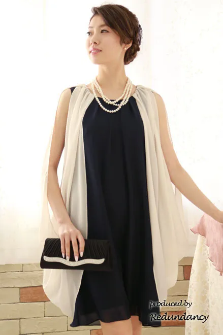 ネイビー×ホワイトのアームスリットシフォンドレス