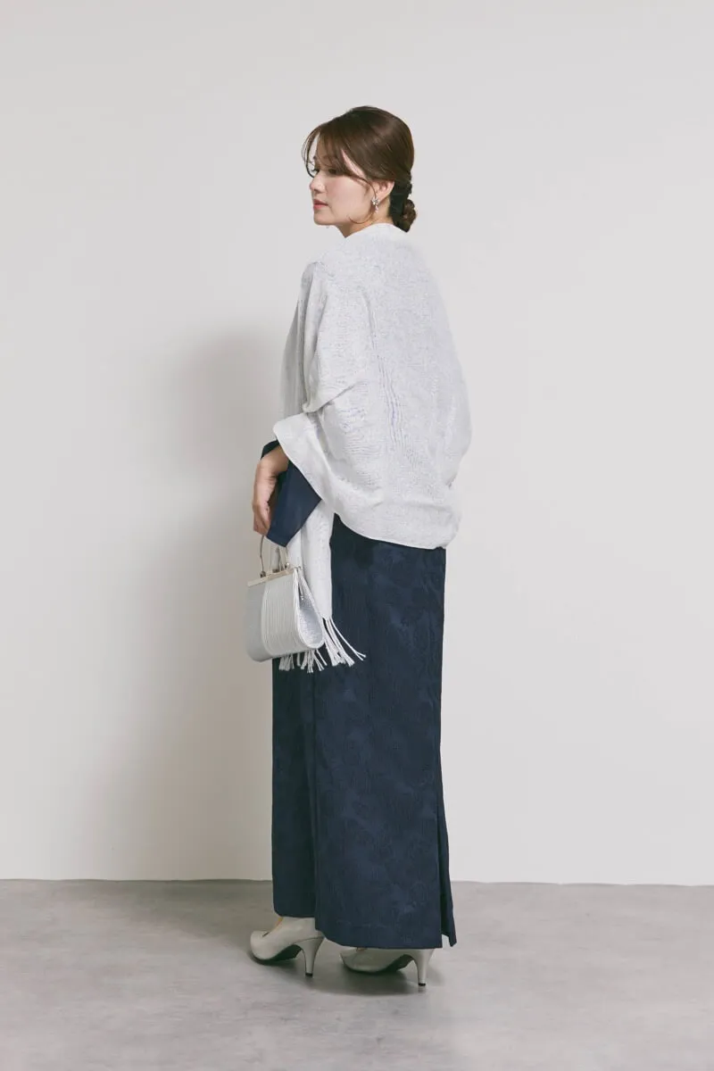 ネイビーのジャガードIラインドレス