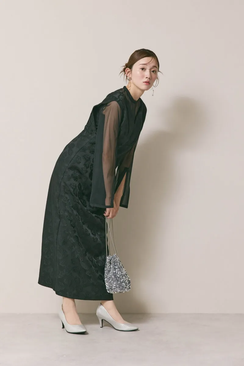 ブラックのジャガードIラインドレス