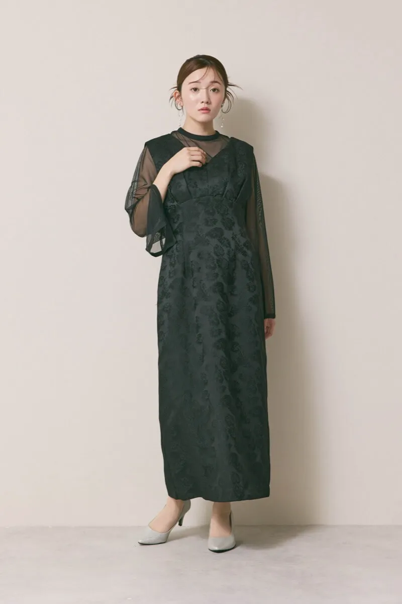 ブラックのジャガードIラインドレス