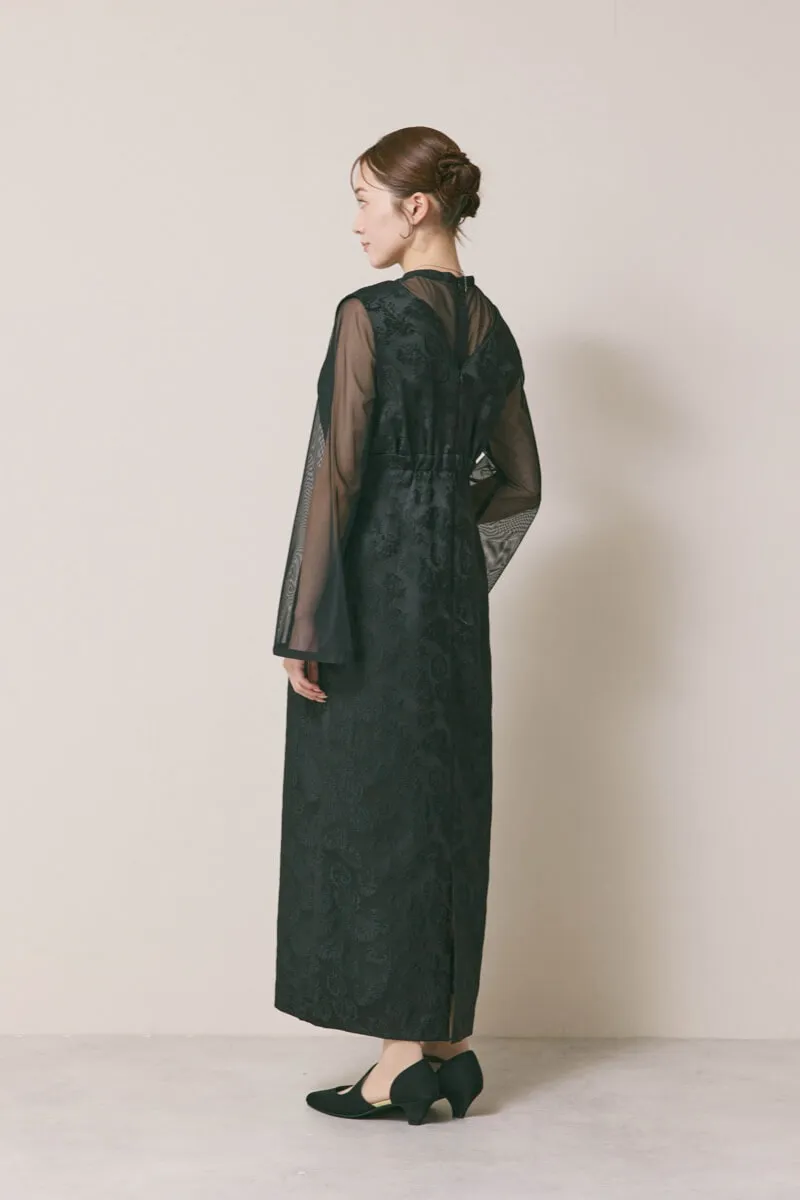 ブラックのジャガードIラインドレス