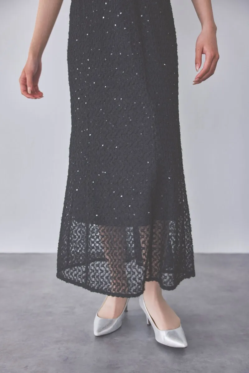 ブラックのスパンコールレースドレス