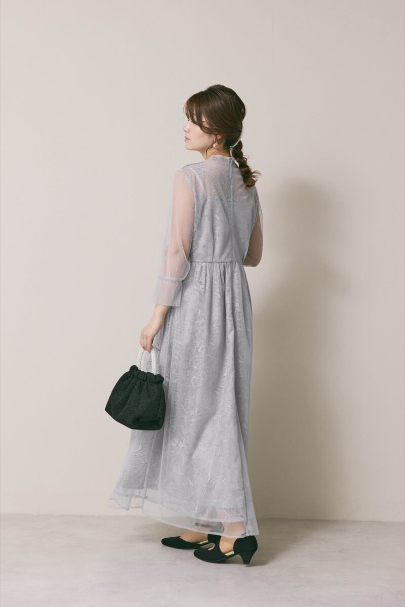 サックスのレースミックスチュールドレス