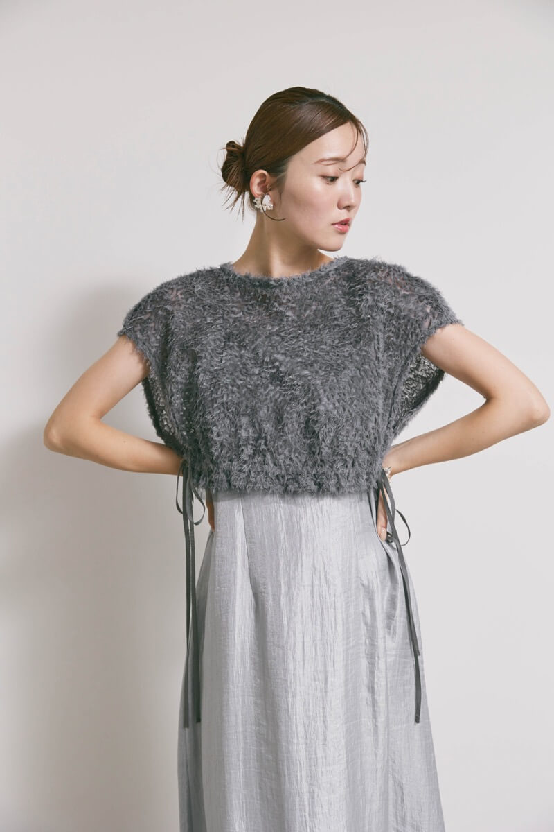 ブルーグレーのファートップスドレス