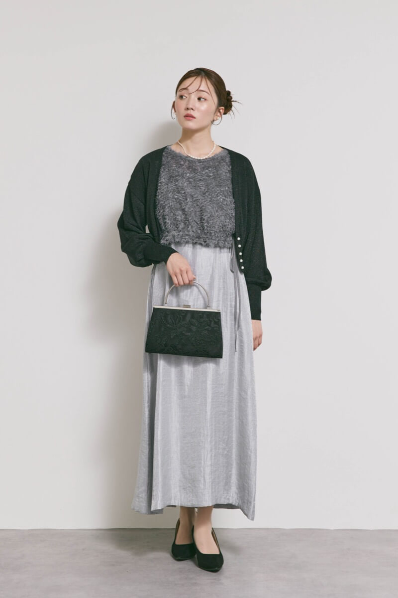 ブルーグレーのファートップスドレス