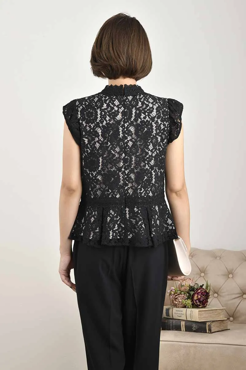 ブラックのレース柄テーパードパンツドレス