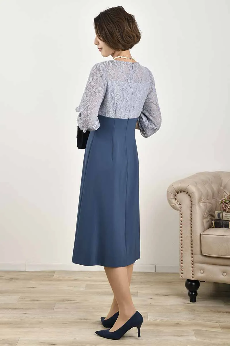 ブルーグレーのボリュームスリーブ切替えドレス