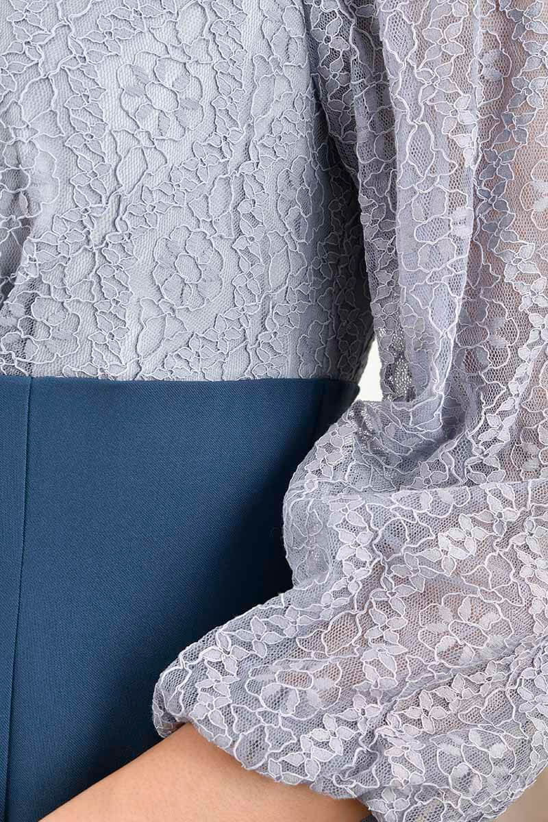 ブルーグレーのボリュームスリーブ切替えドレス