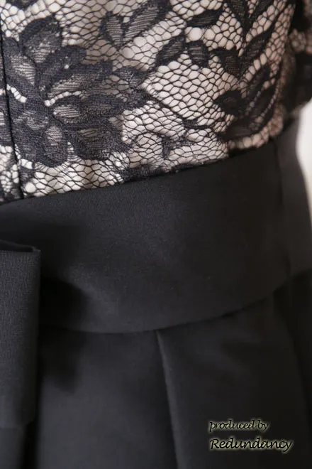 ブラック×ベージュの切替レースドレスコーディネートセット