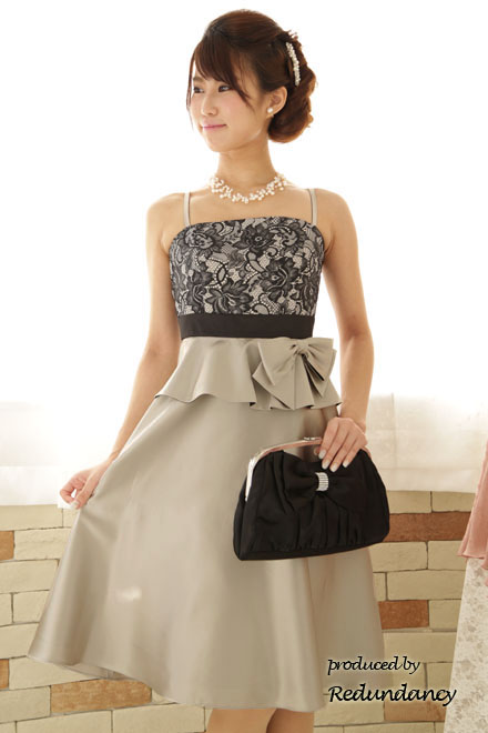 ゴールドのハイウエスト切替サテンドレスコーディネートセット