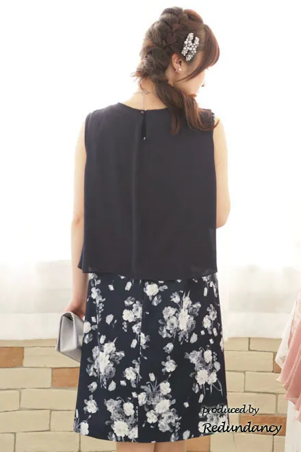 ネイビーのシフォントップス付き花柄ドレスコーディネートセット
