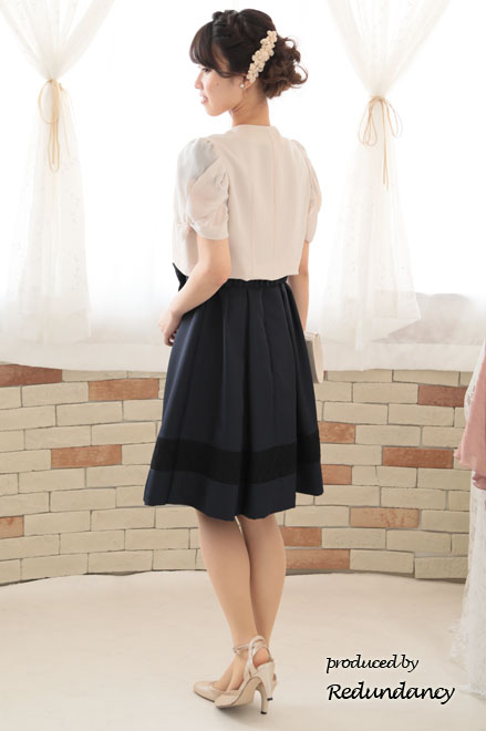 ネイビー×ブラックのレース切替パフスリーブドレスコーディネートセット