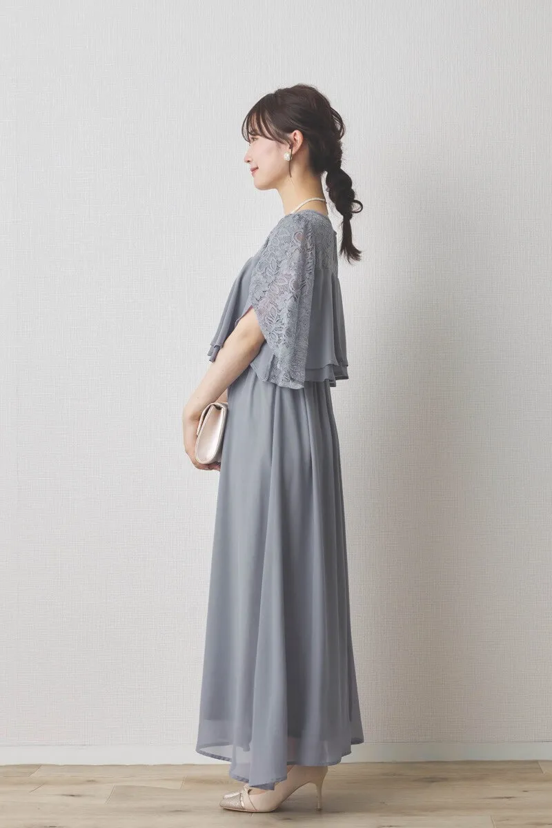 ライトグレーの授乳口付スリットスリーブドレス