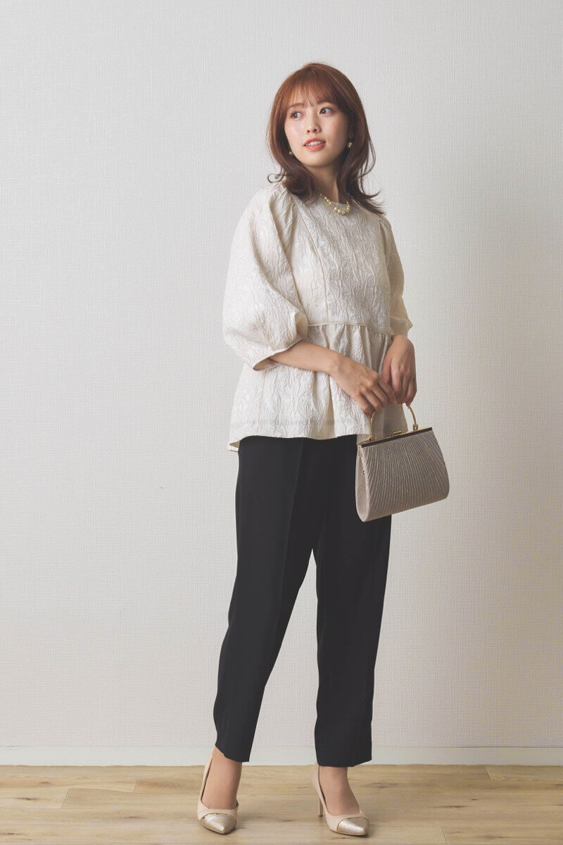 ブラック×ベージュのセットアップパンツドレス