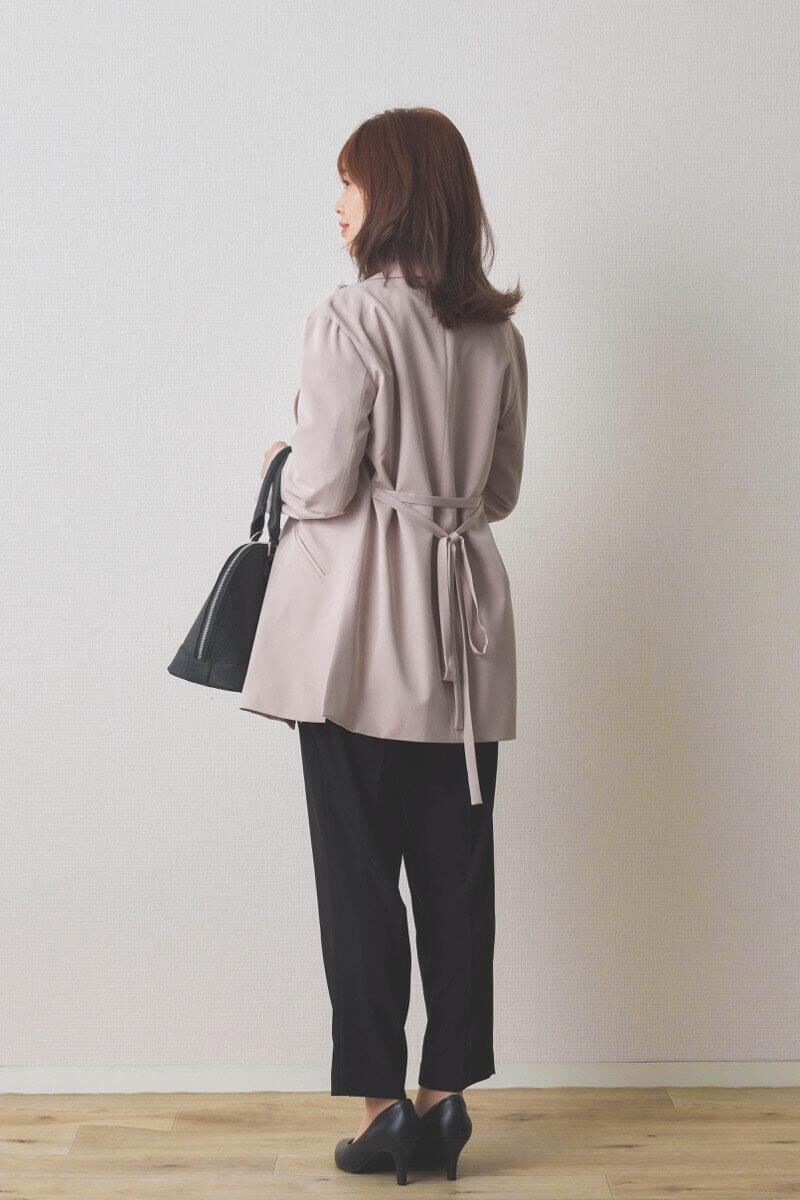 ブラック×ベージュのセットアップパンツドレス