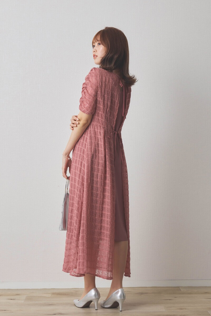 ピンクのドットドビーエプロンドレス