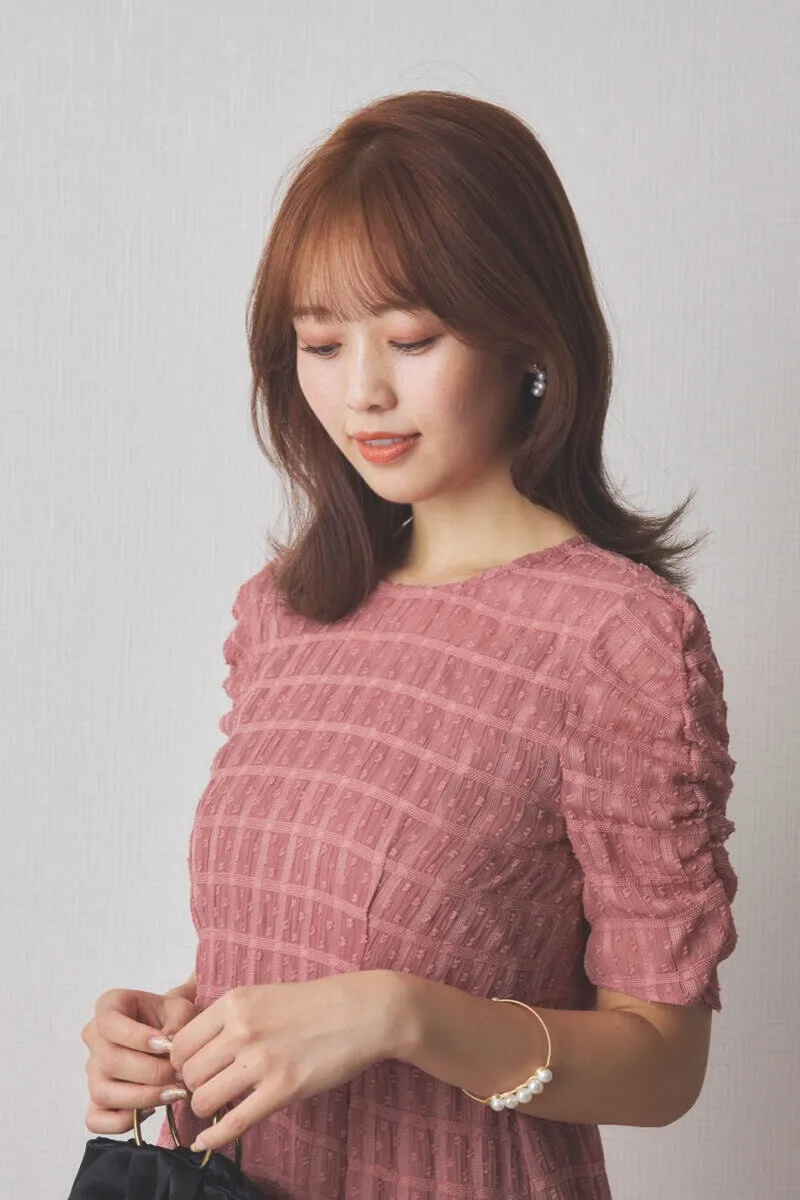 ピンクのドットドビーエプロンドレス