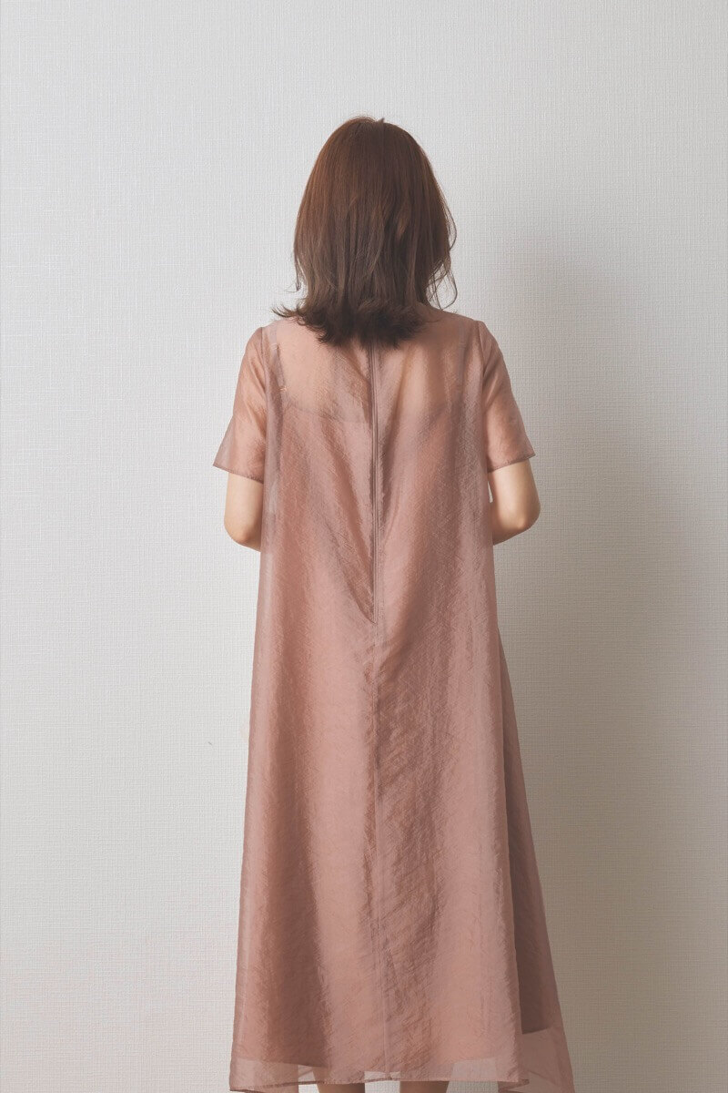 ピンクのシアーオーガンジーショートスリーブドレス