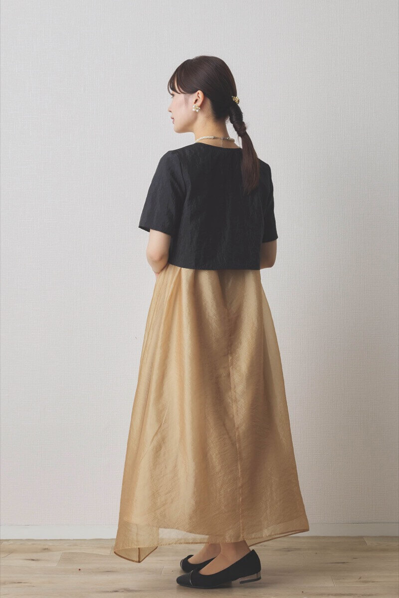 イエローのシアーオーガンジーショートスリーブドレス