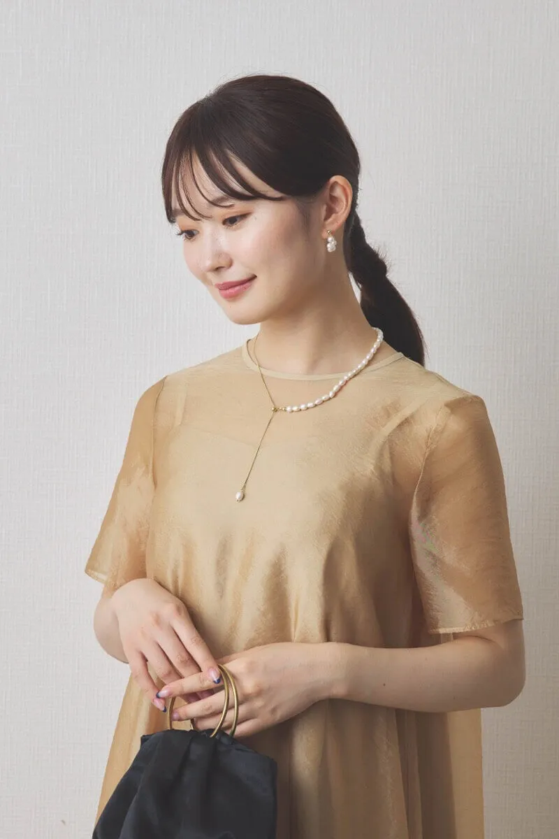 イエローのシアーオーガンジーショートスリーブドレス